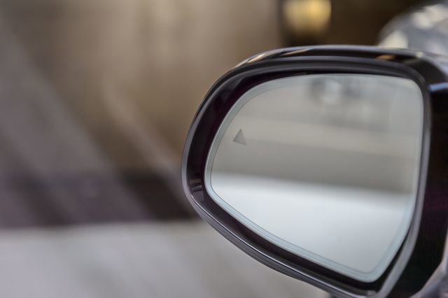 Used 2023 BMW X7 xDrive40i w/ M Sport Package image 58