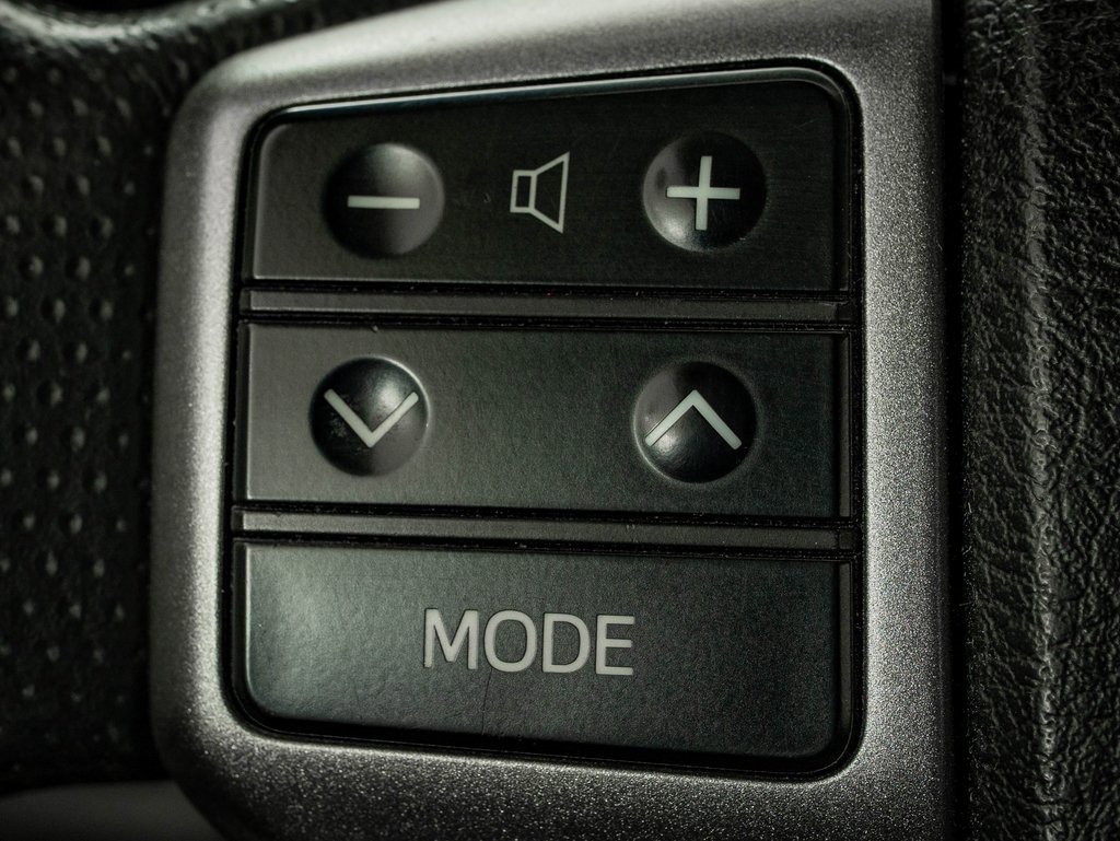 Used 2013 Toyota 4Runner SR5 image 27