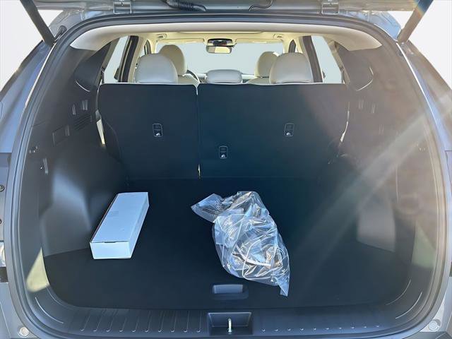 New 2026 Hyundai Tucson Limited image 12