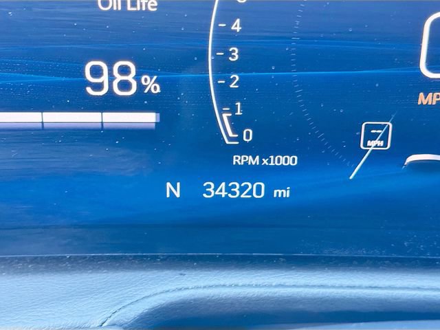 Used 2024 Cadillac XT4 Premium Luxury image 39