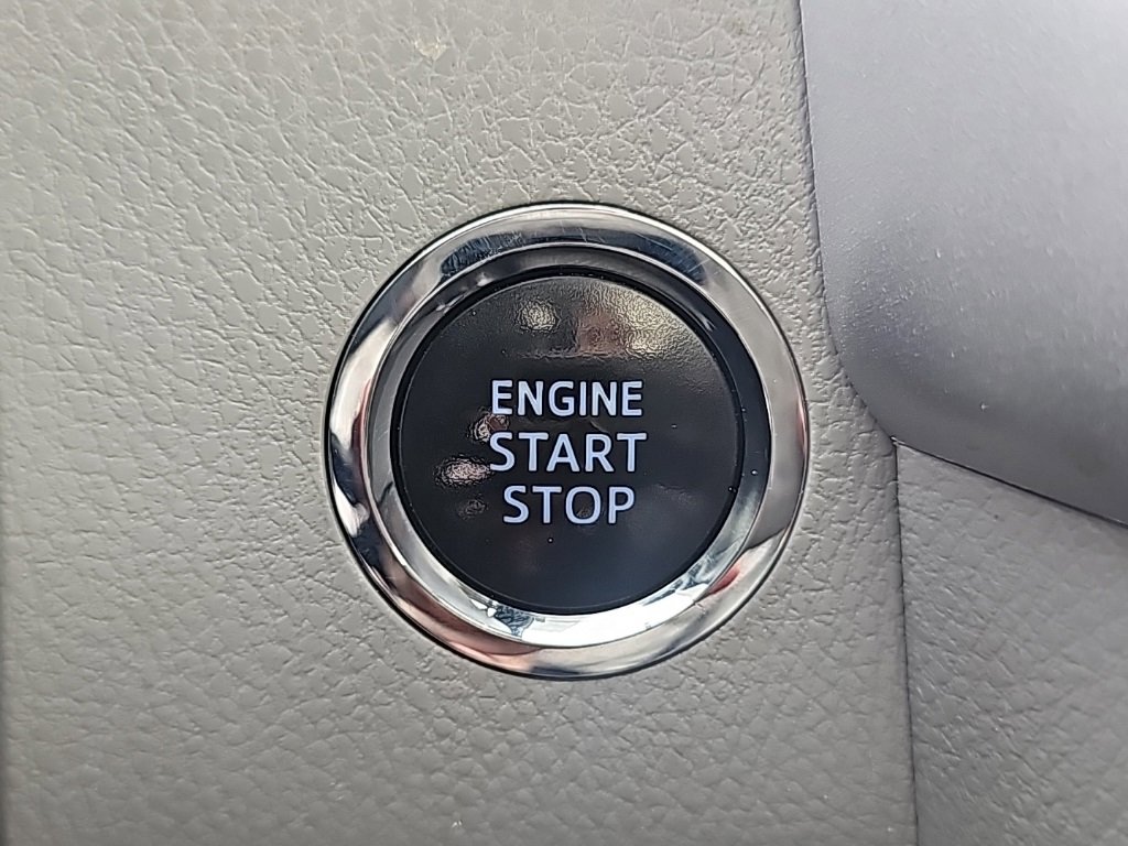 Used 2019 Toyota Highlander Limited Platinum image 24