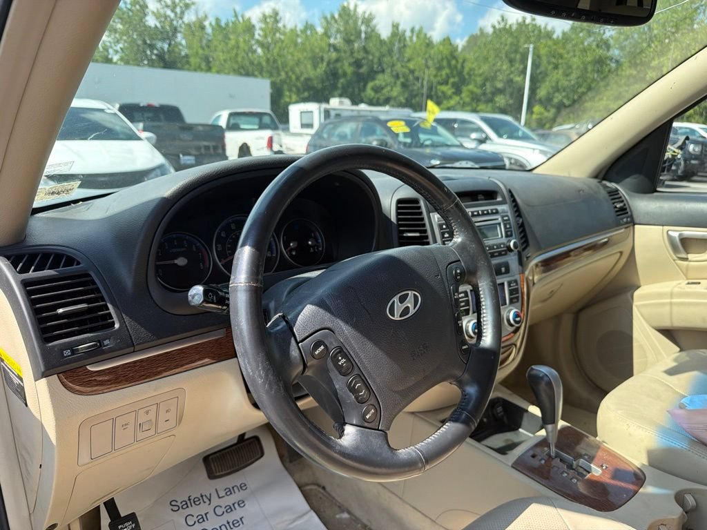 Used 2007 Hyundai Santa Fe SE FWD image 17