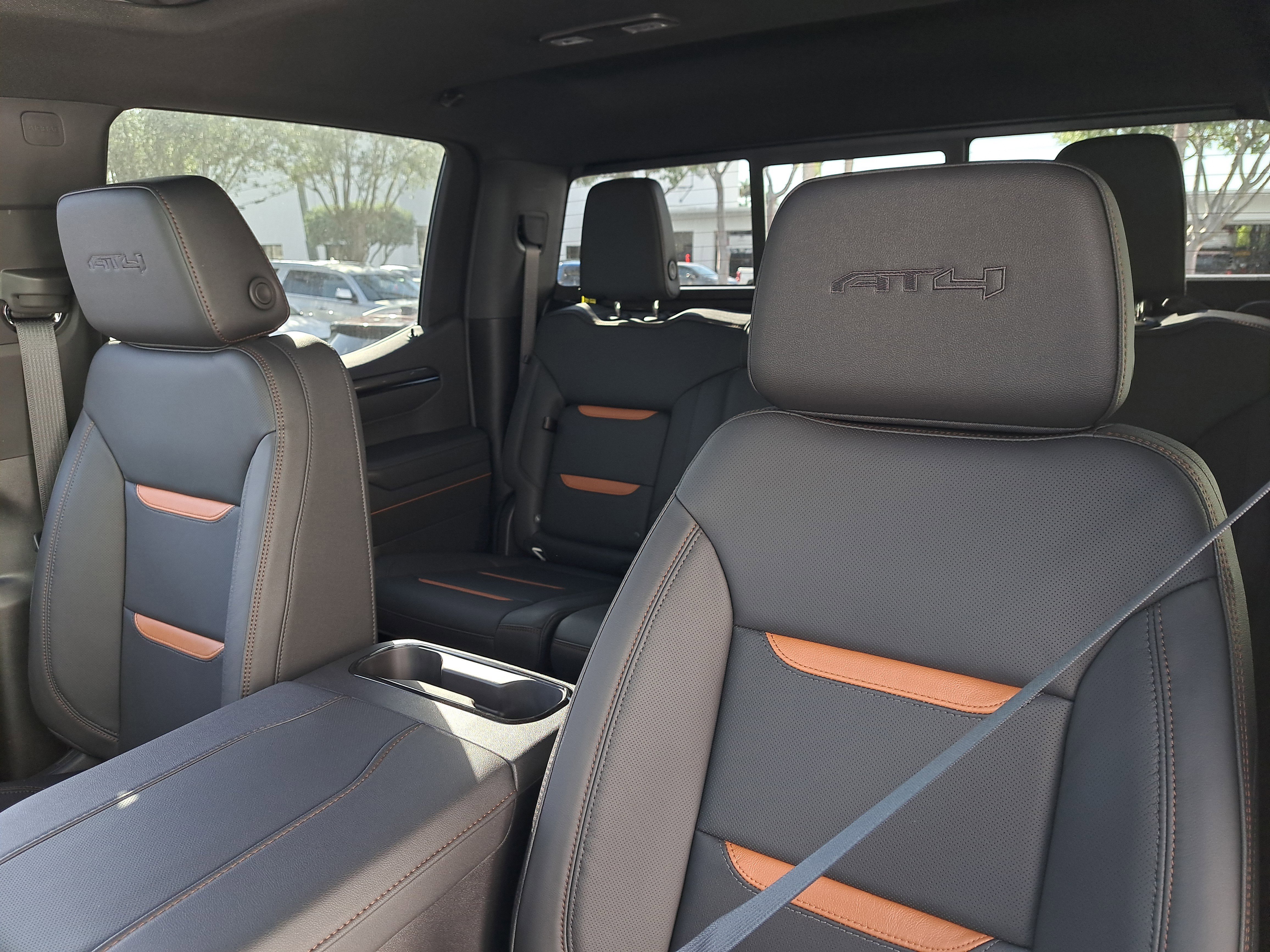 New 2026 GMC Sierra 1500 AT4 w/ AT4 Premium Package AWD/4WD image 20