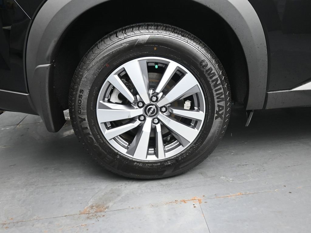 Used 2023 Nissan Pathfinder SL image 10