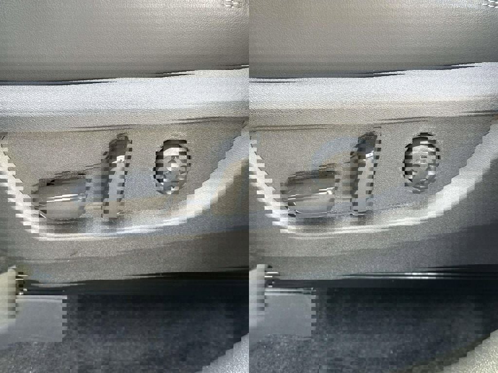 Used 2025 INFINITI QX55 Luxe w/ Cargo Package image 23