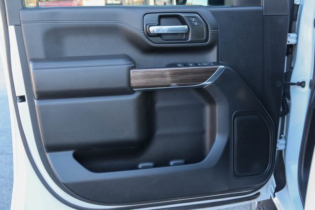 Used 2023 Chevrolet Silverado 2500 LT w/ Convenience Package image 11