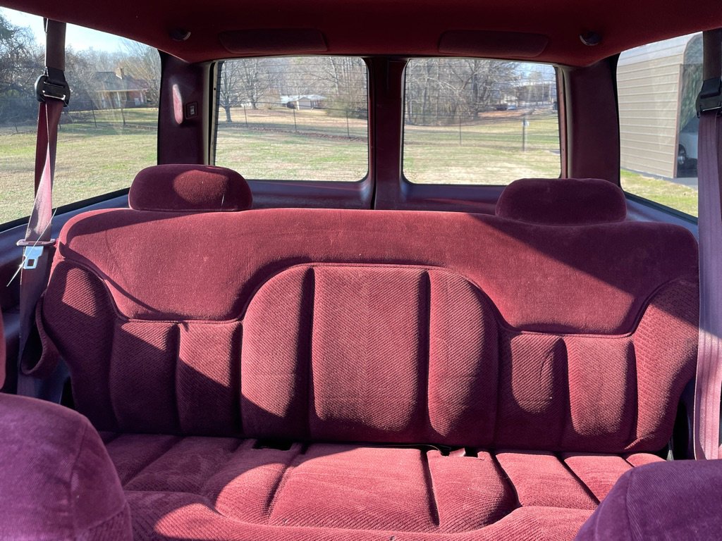 Used 1999 Chevrolet Tahoe 4WD 2-Door image 13