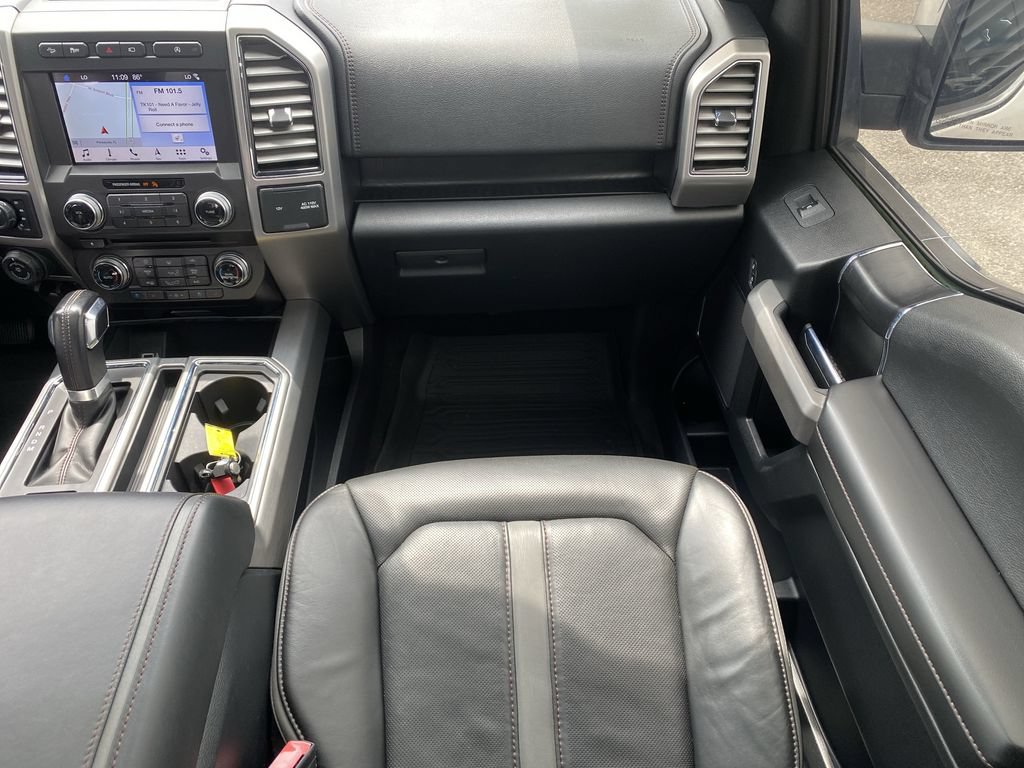 Used 2018 Ford F150 Platinum w/ Equipment Group 701A Luxury AWD/4WD image 16
