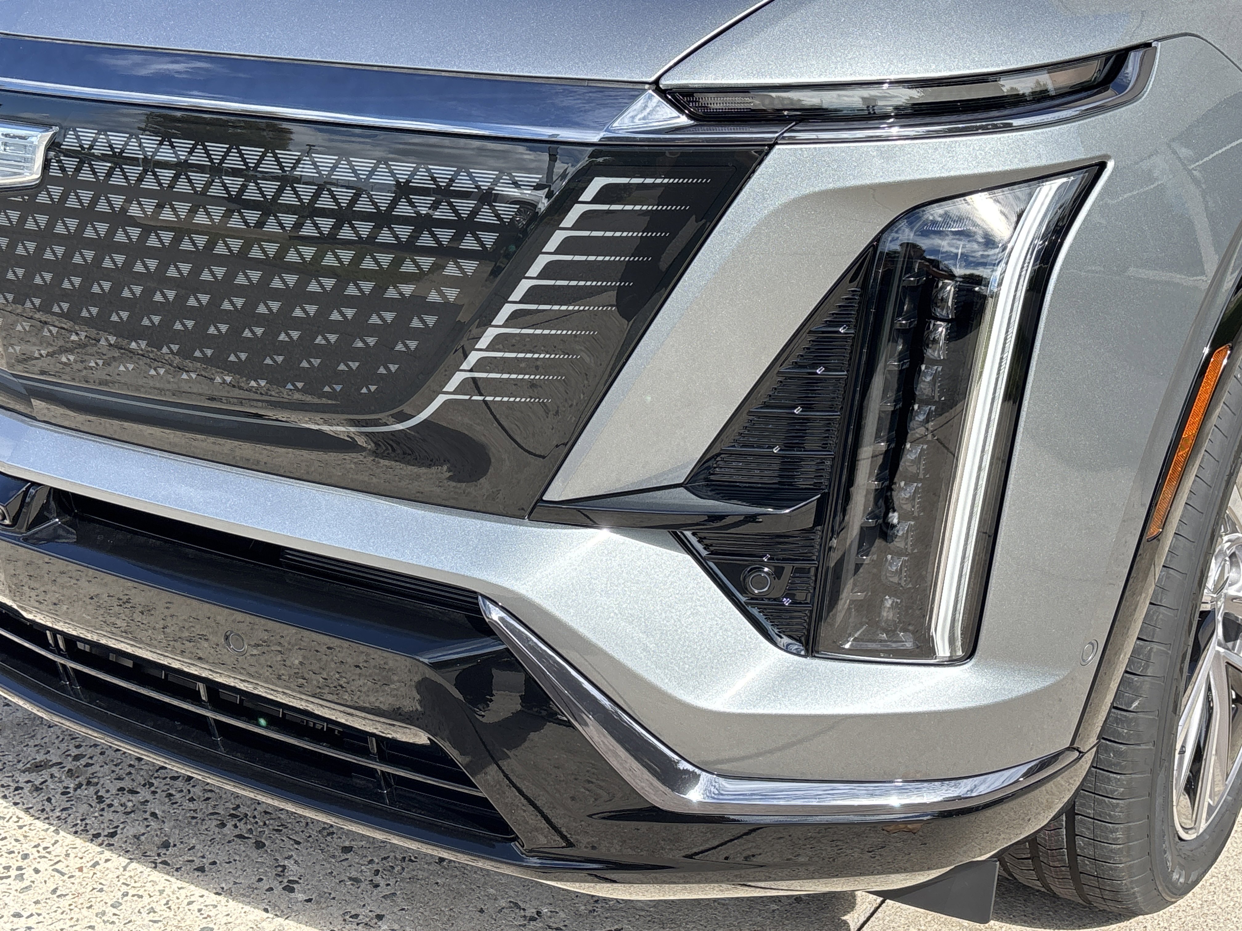 New 2026 Cadillac Vistiq Sport image 16