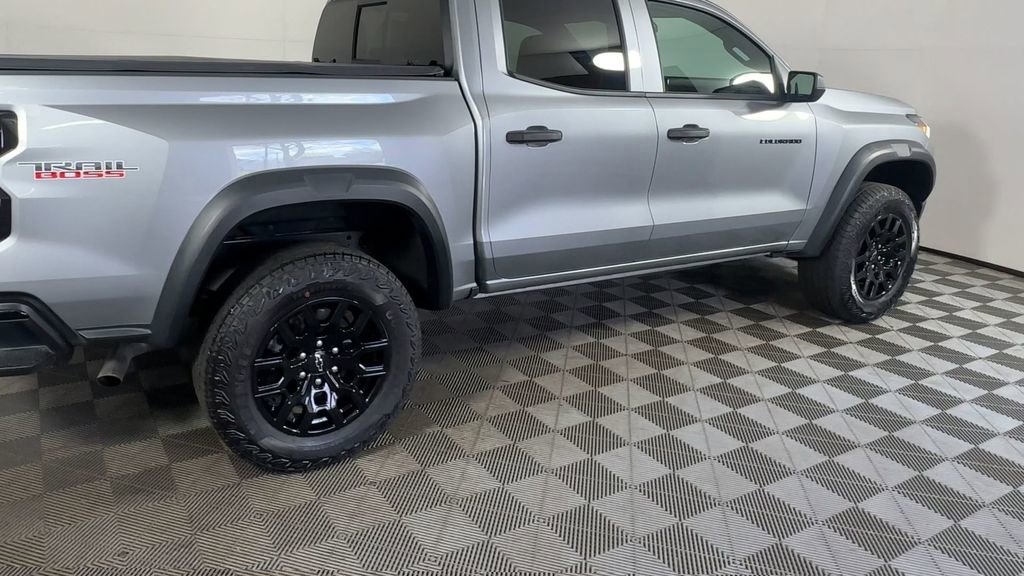 Used 2024 Chevrolet Colorado Trail Boss w/ Advanced Trailering Package image 12