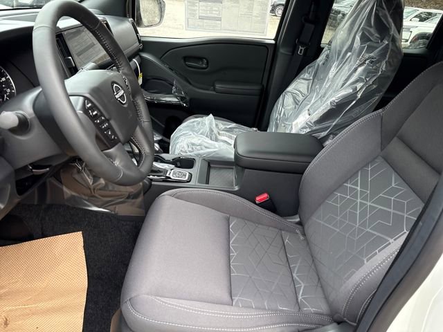 New 2026 Nissan Frontier SV w/ All-Weather Content Package AWD/4WD image 4