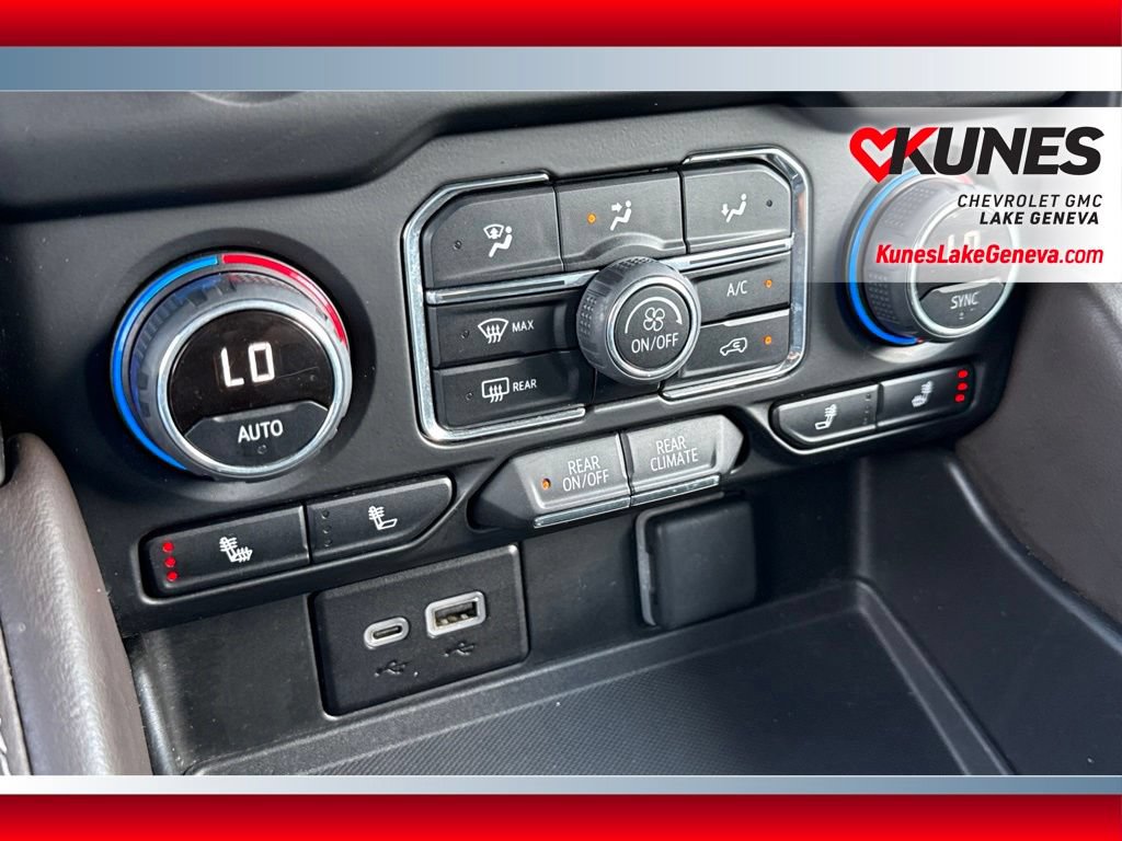 Used 2024 Chevrolet Tahoe LT AWD/4WD image 32
