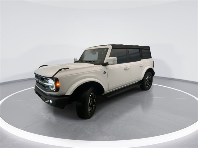 Used 2022 Ford Bronco Outer Banks image 8