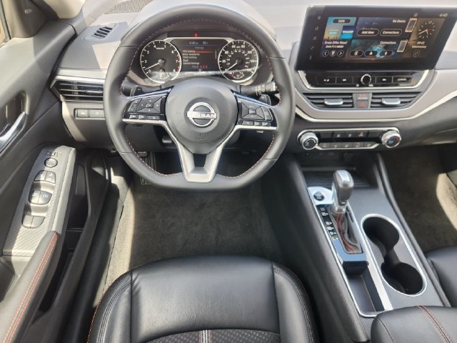 Used 2026 Nissan Altima 2.5 SR FWD image 27