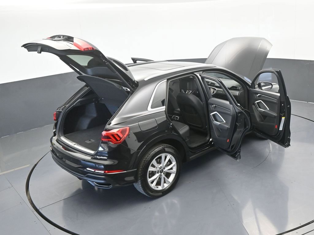 Used 2025 Audi Q3 2.0T Premium image 60