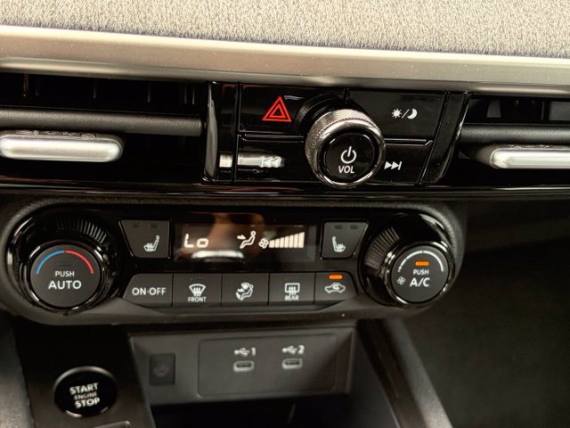 New 2026 Nissan Kicks SV w/ SV Premium Package AWD/4WD image 21