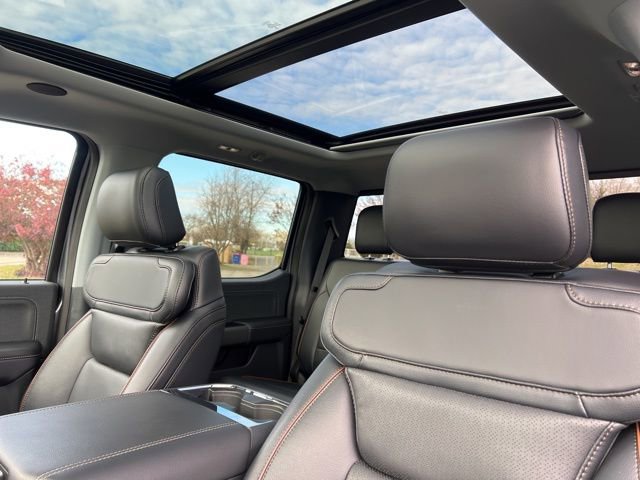 Used 2025 Ford F350 Lariat w/ Lariat Ultimate Package image 17