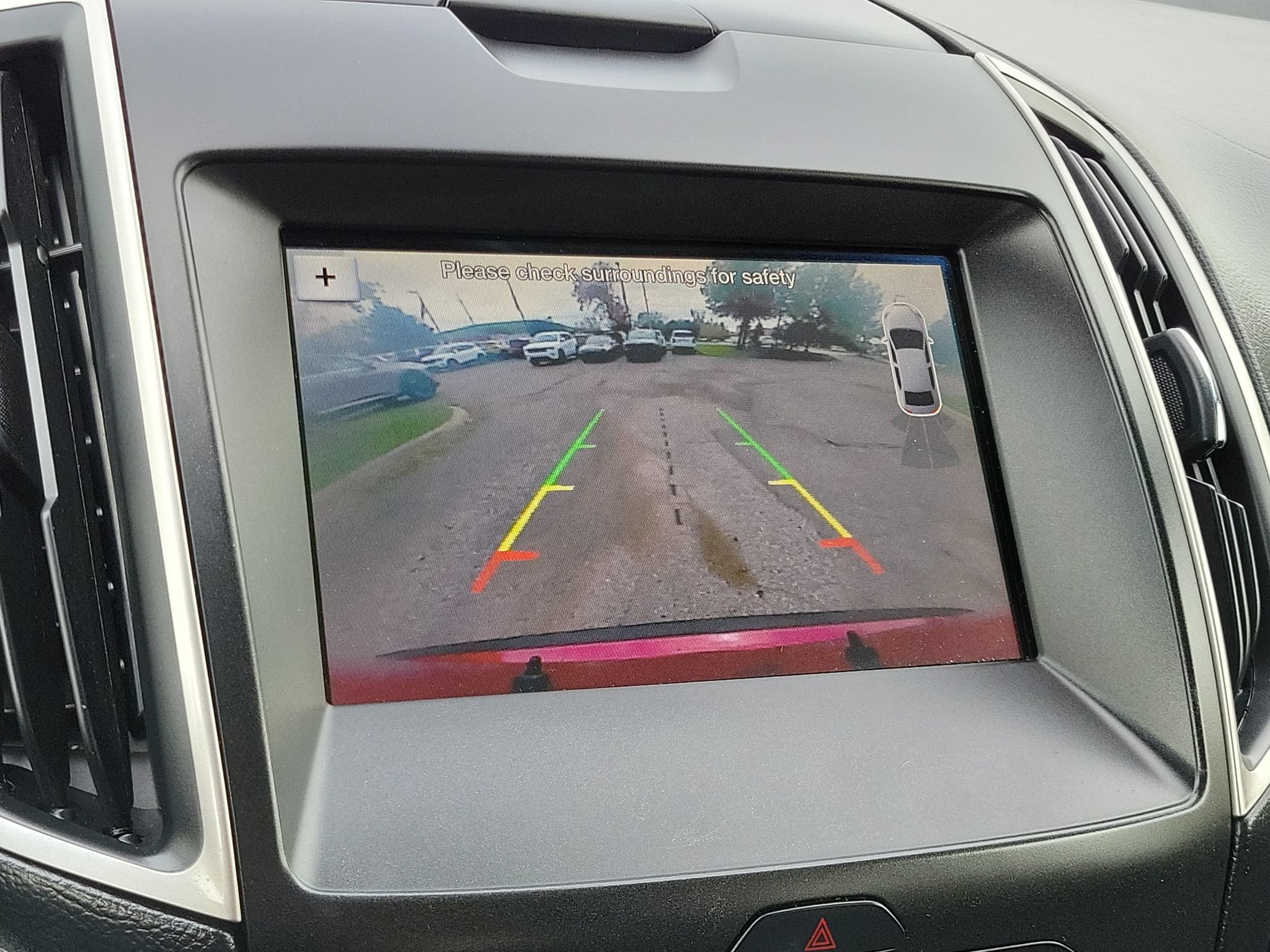 Used 2019 Ford Edge SEL w/ Equipment Group 201A AWD/4WD image 18