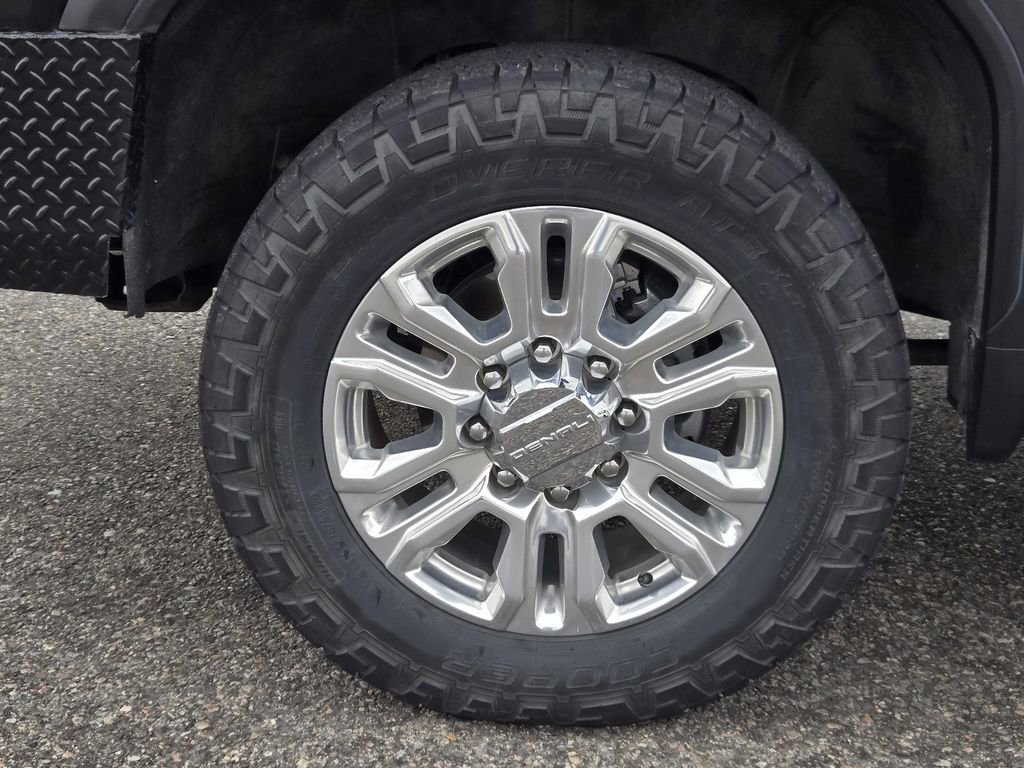 Used 2022 GMC Sierra 2500 Denali w/ Denali Ultimate Package AWD/4WD image 8