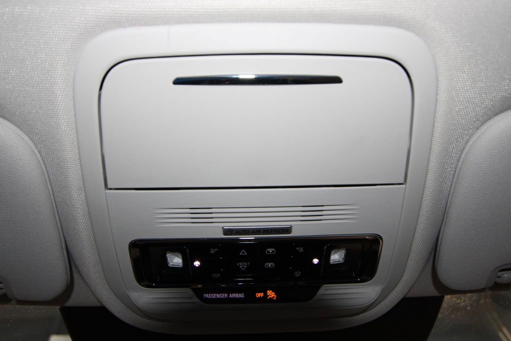 Used 2026 Lincoln Aviator AWD image 20