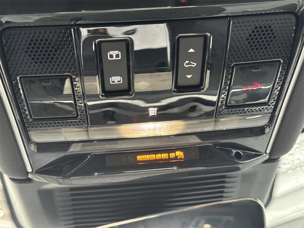 New 2025 Land Rover Range Rover SE image 21