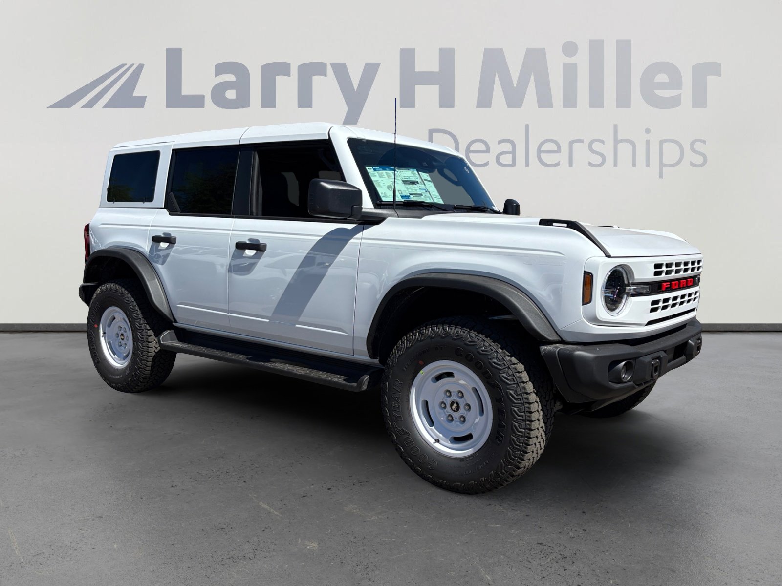 New 2026 Ford Bronco Heritage Edition image 7