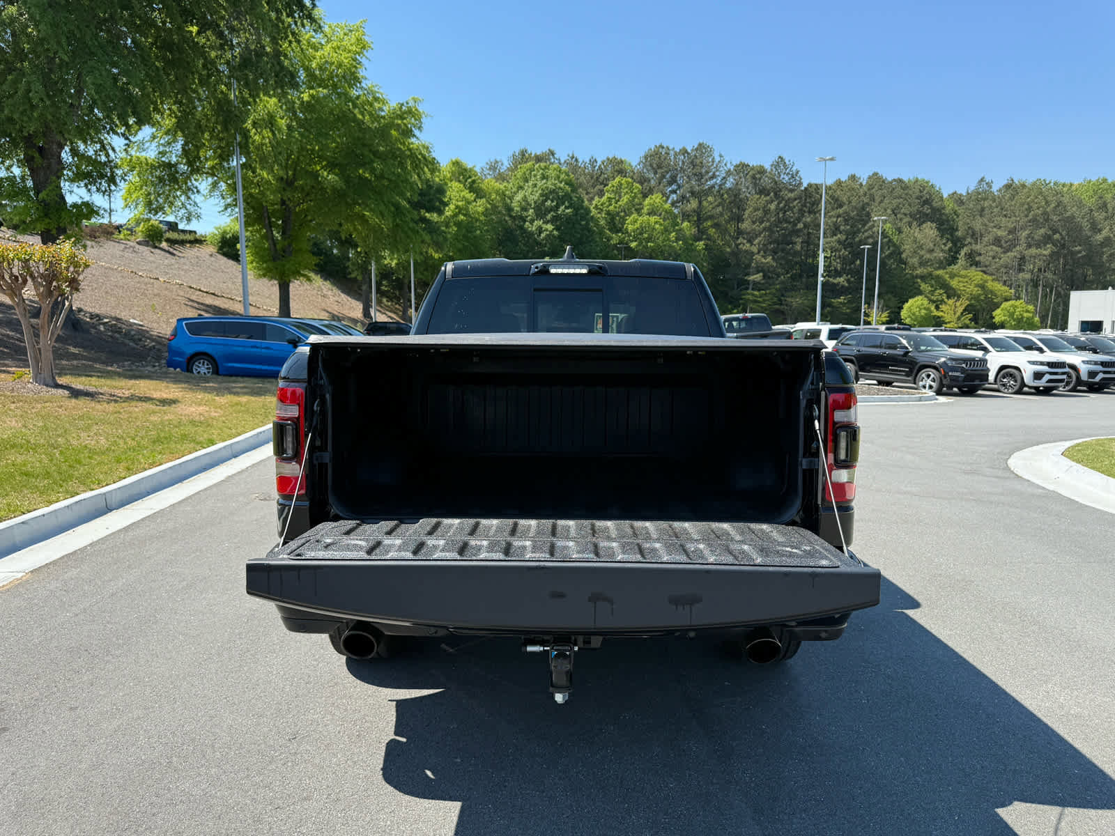 Used 2024 RAM 1500 Limited image 27