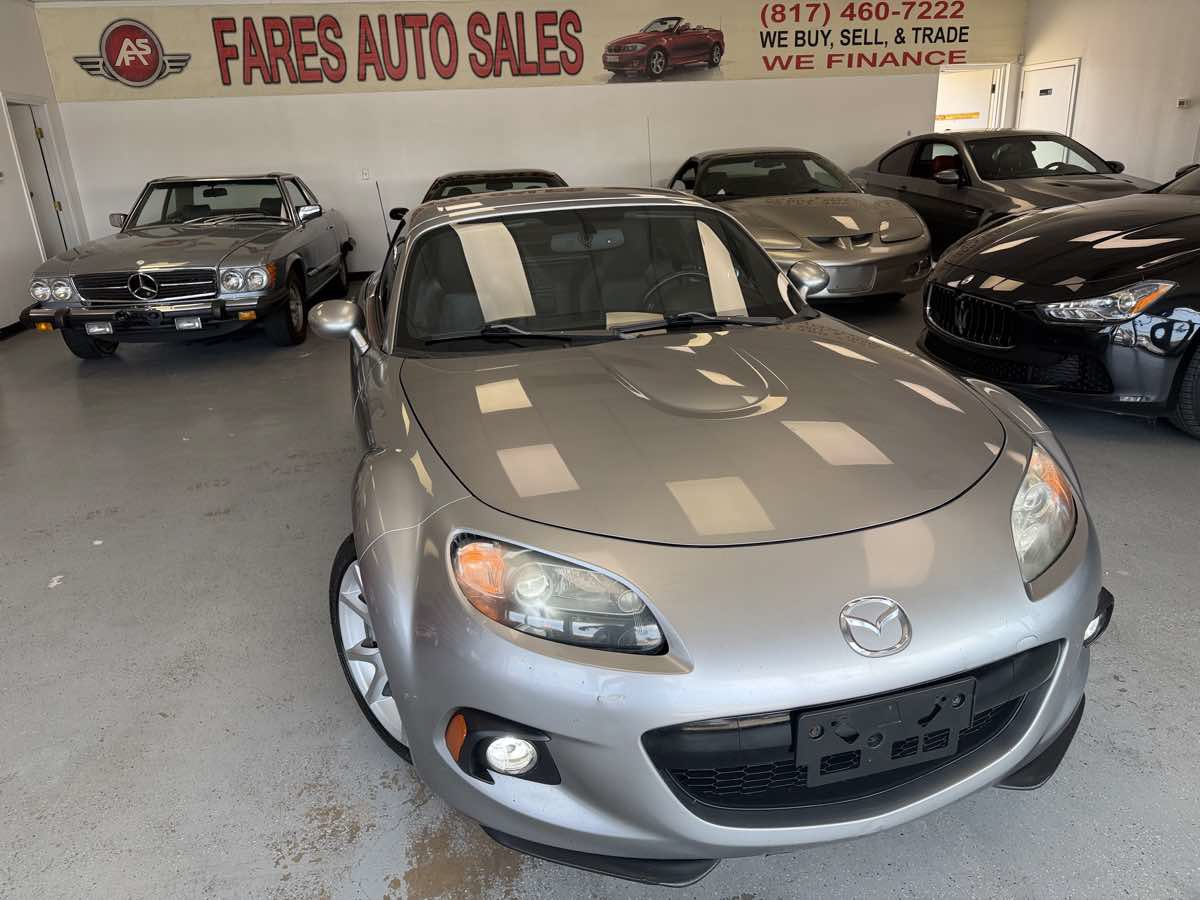 Used 2015 MAZDA MX-5 Miata Grand Touring w/ Premium Package RWD image 2