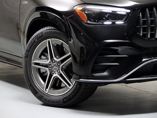New 2025 Mercedes-Benz GLE 53 AMG 4MATIC image 3