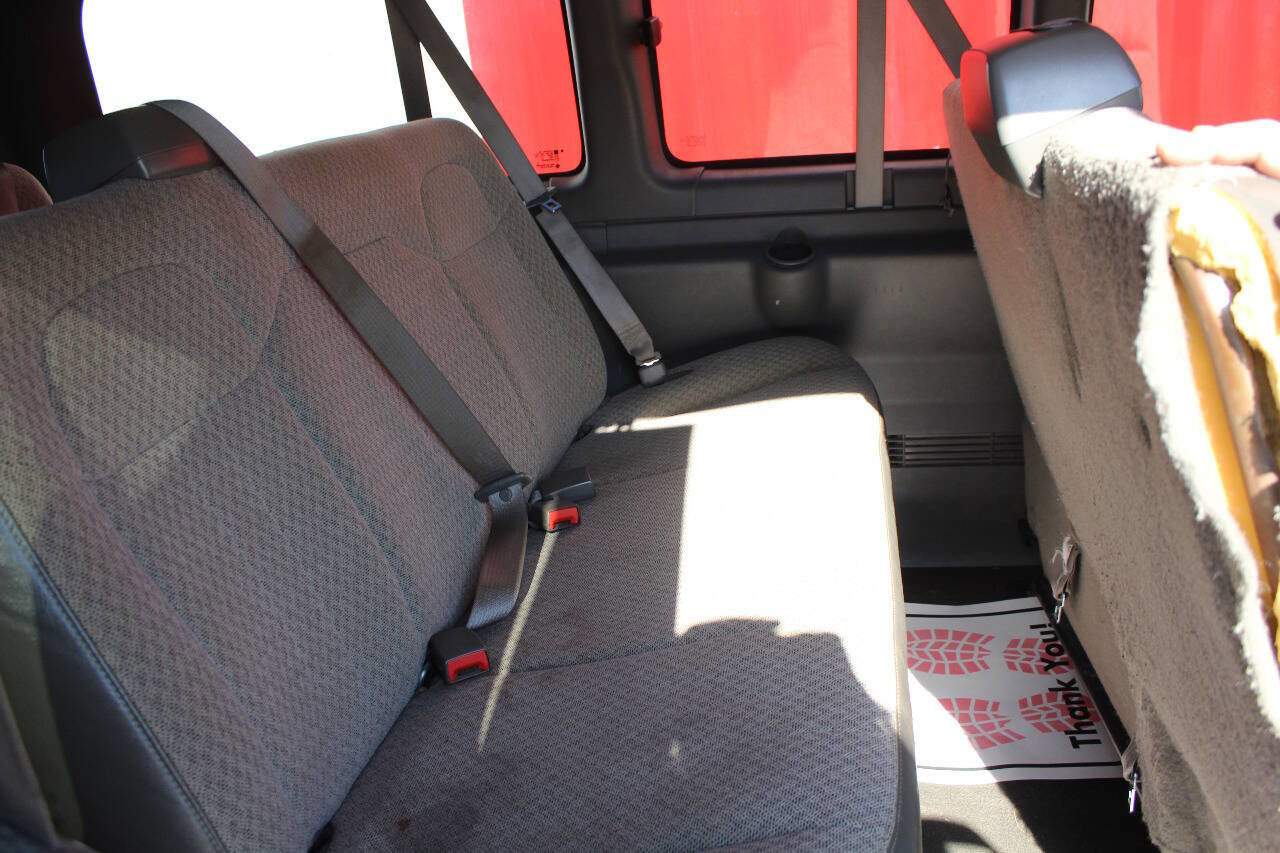 Used 2013 Chevrolet Express 3500 LT w/ LT Preferred Equipment Group image 22