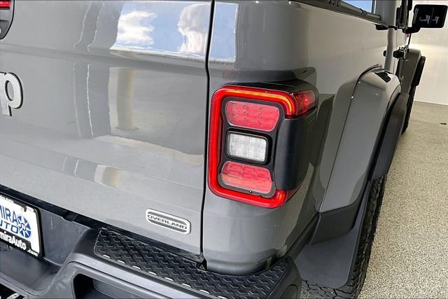 Used 2022 Jeep Gladiator Overland w/ LED Lighting Group AWD/4WD image 25
