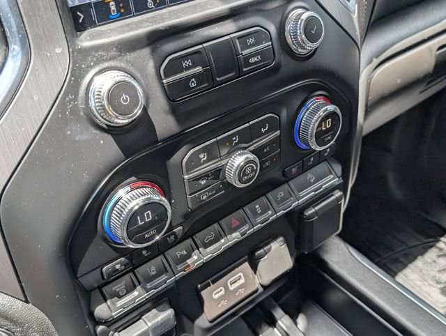 Used 2023 GMC Sierra 2500 Denali w/ Denali Ultimate Package AWD/4WD image 24
