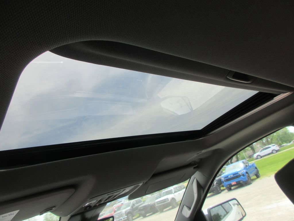 New 2026 GMC Sierra 1500 Denali AWD/4WD image 16