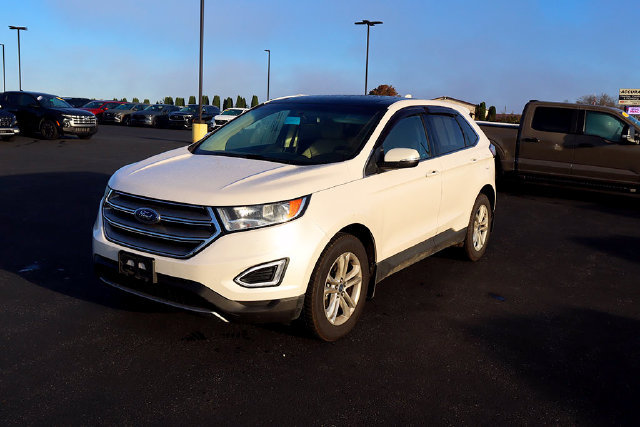 Used 2017 Ford Edge SEL w/ Equipment Group 201A AWD/4WD image 4