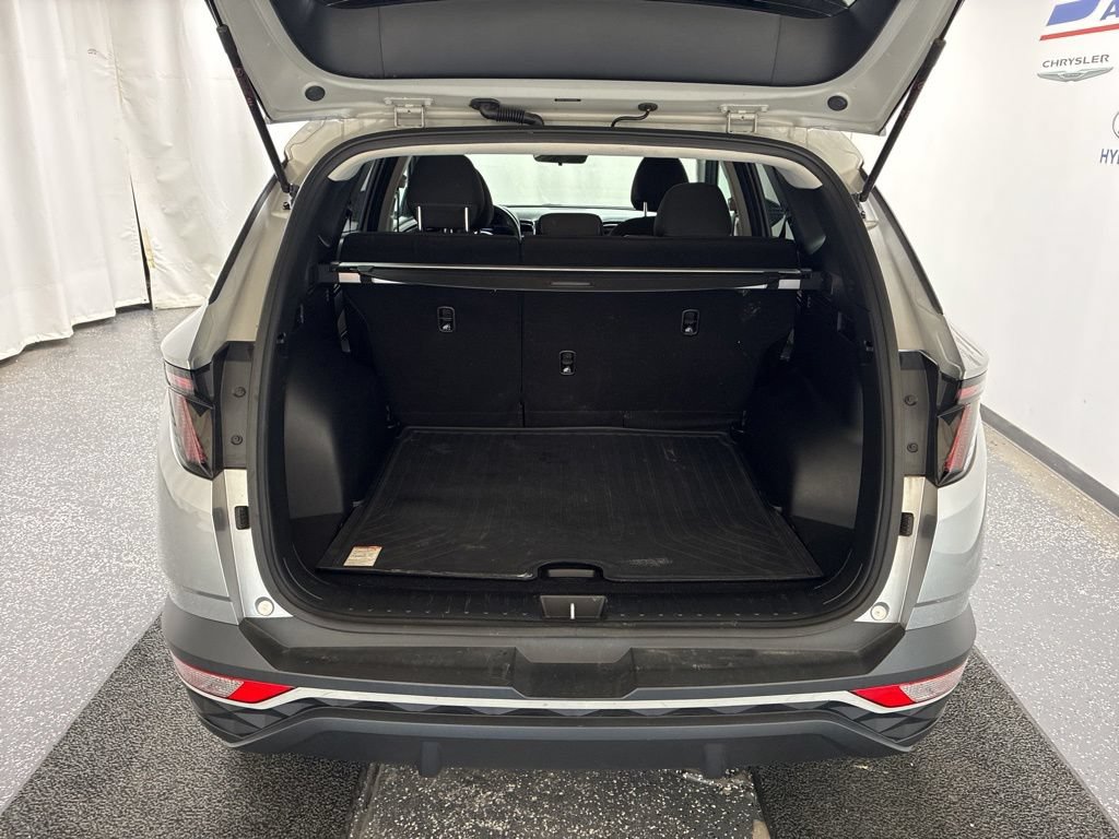 Used 2022 Hyundai Tucson SEL w/ Cargo Package AWD/4WD image 6