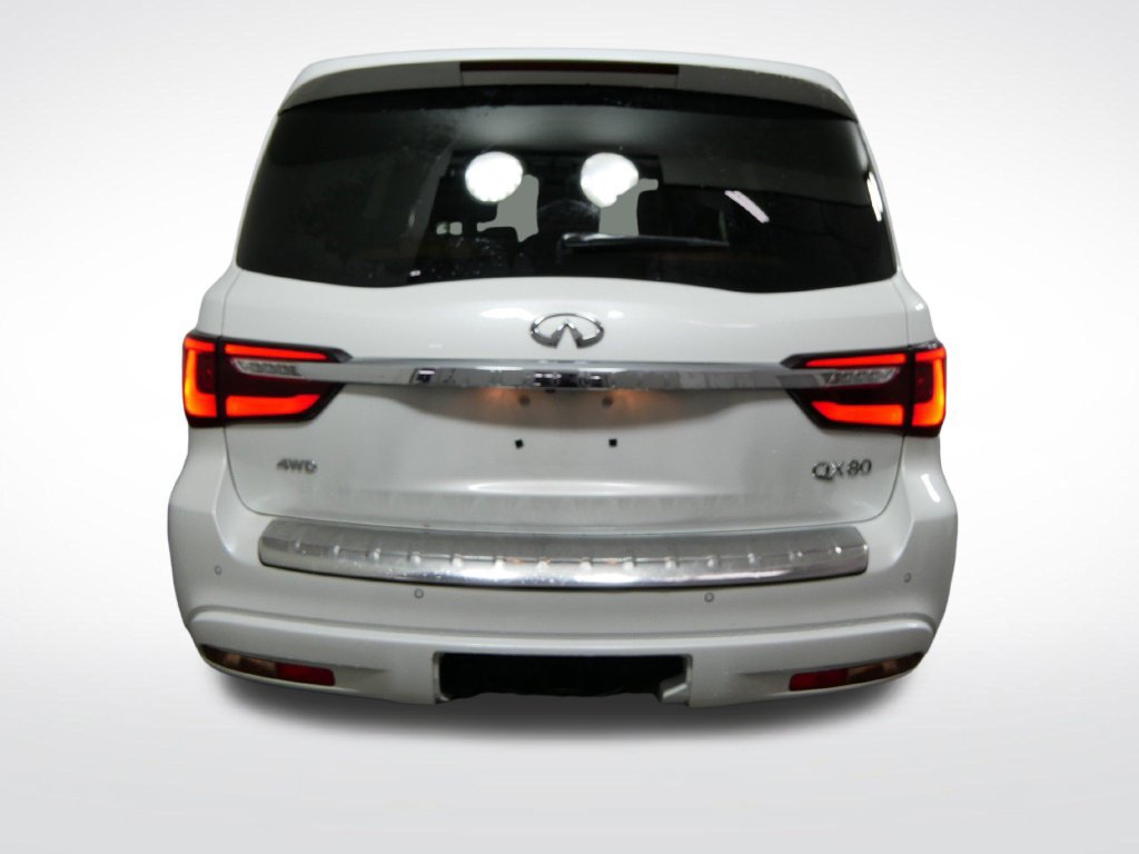 Used 2022 INFINITI QX80 Sensory AWD/4WD image 4