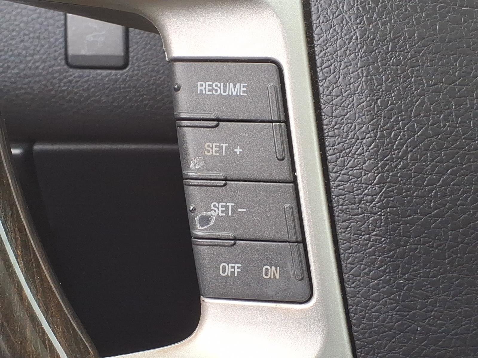 Used 2008 Lincoln MKX FWD image 25