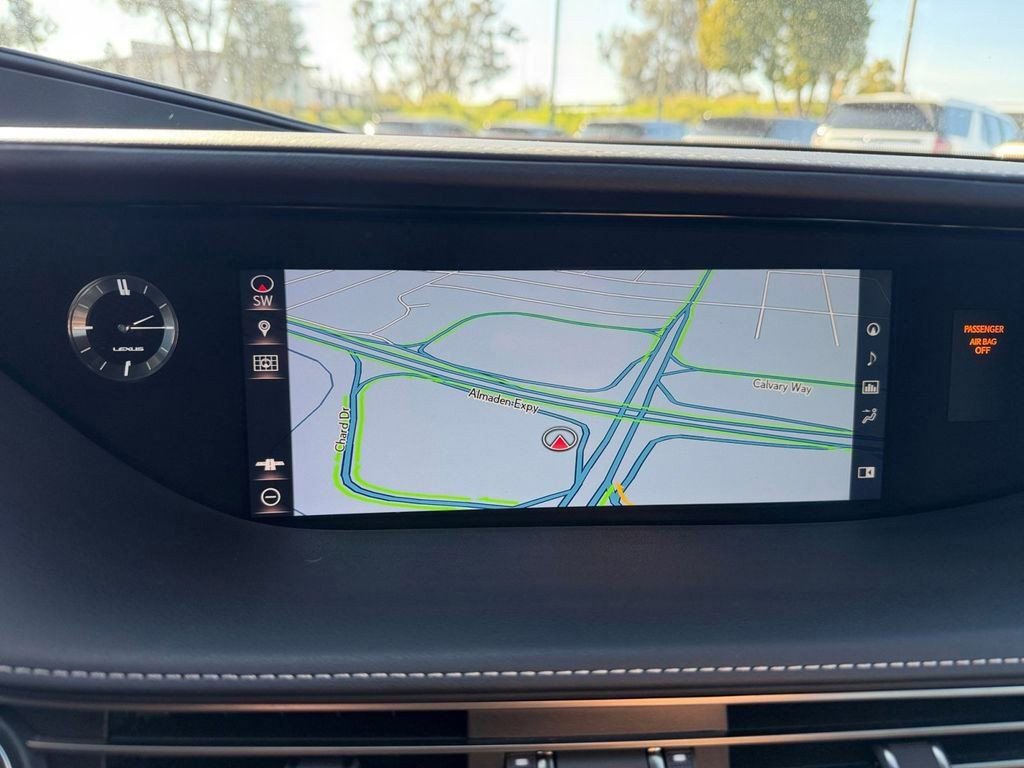 Used 2018 Lexus LS 500 F Sport w/ Performance Package image 19