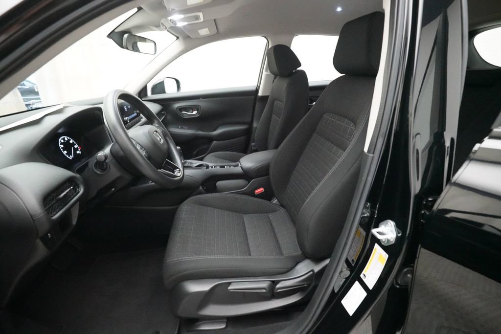Certified 2024 Honda HR-V LX image 7