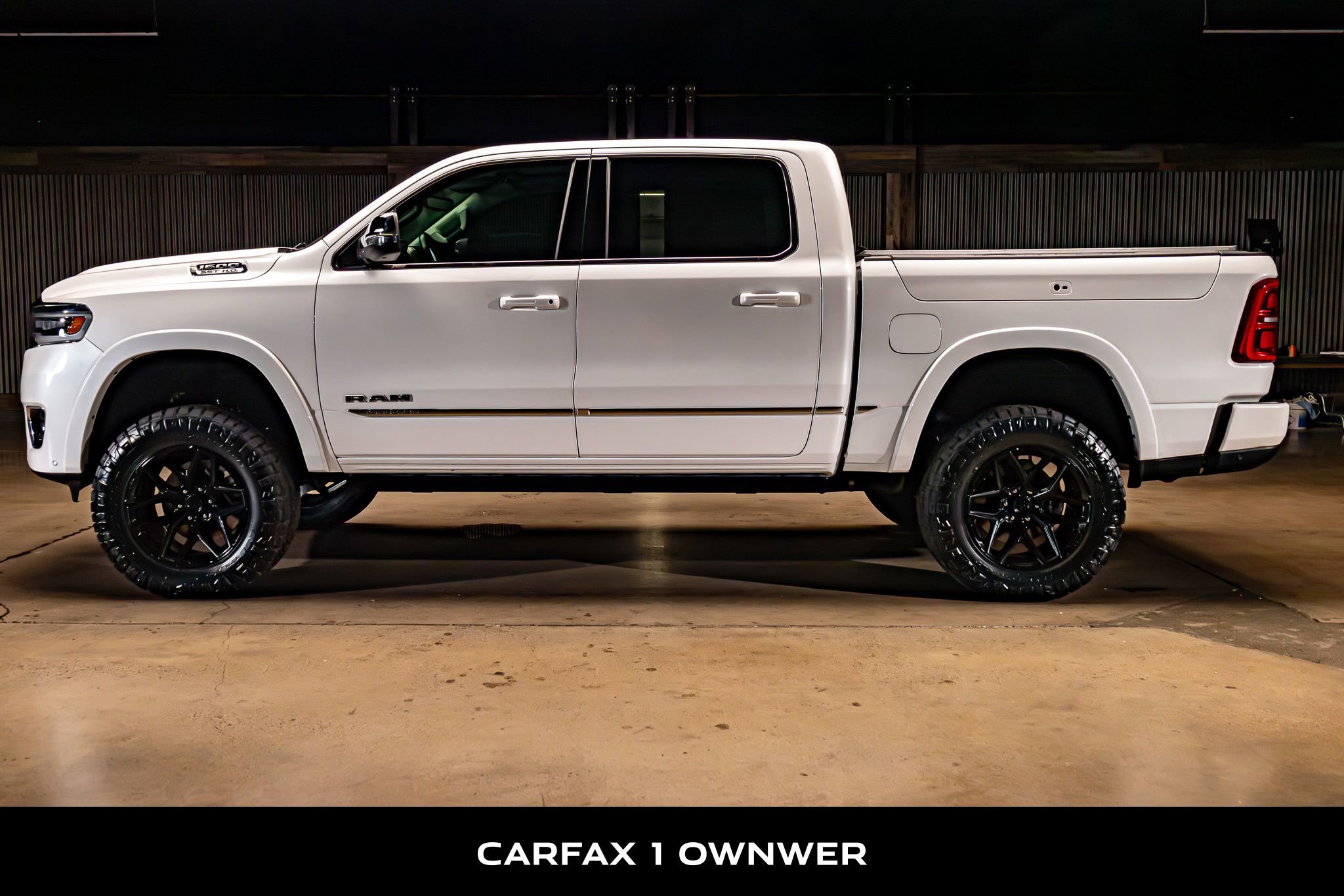 Used 2025 RAM 1500 Tungsten w/ Off Road Group AWD/4WD image 5