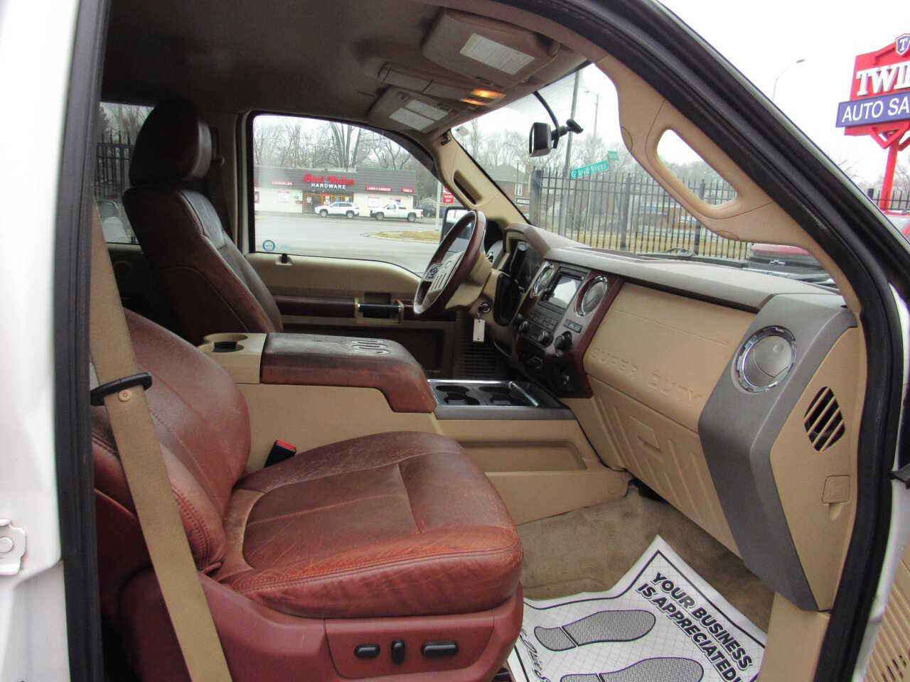 Used 2011 Ford F350 King Ranch image 9