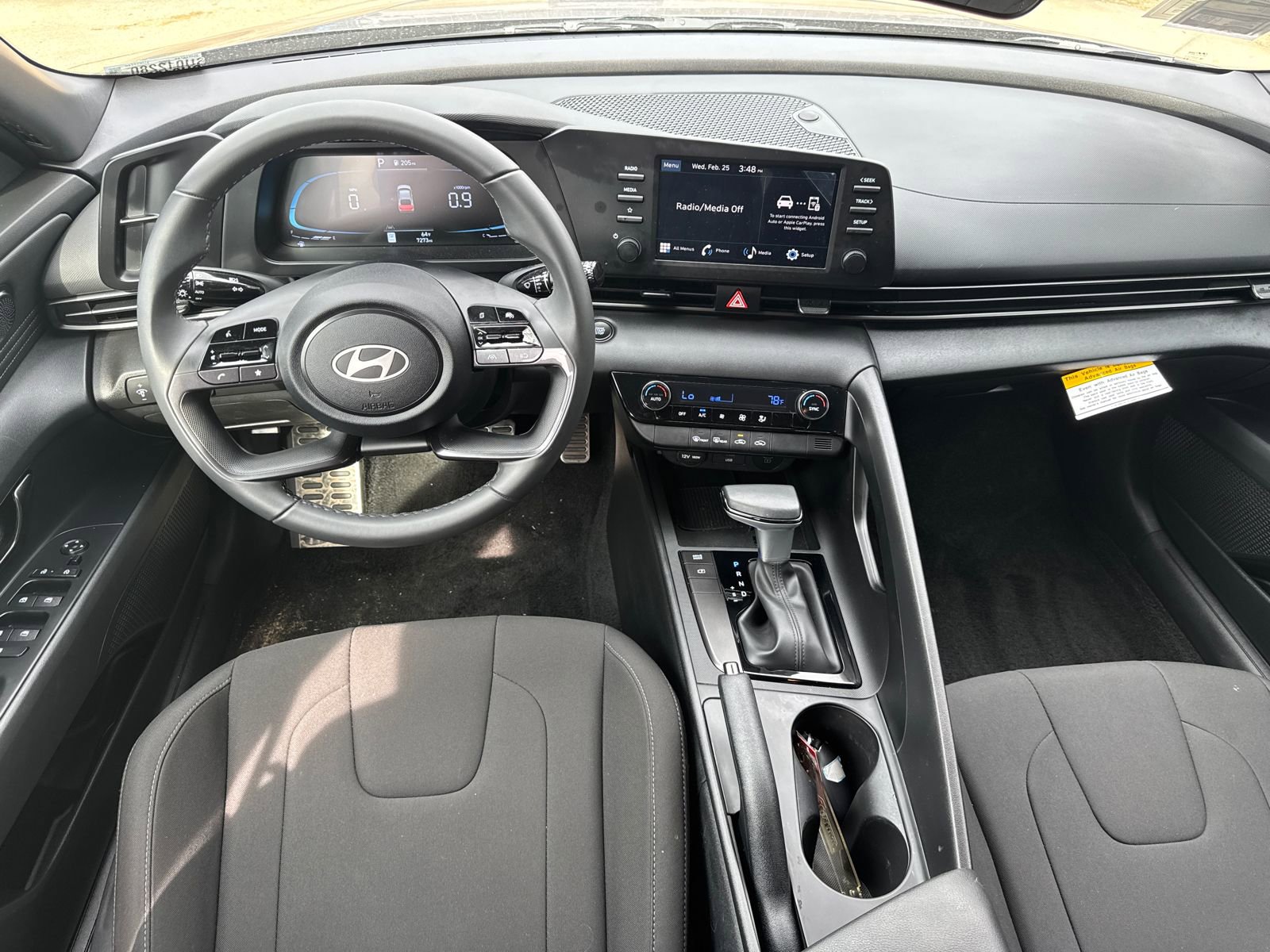 Certified 2025 Hyundai Elantra Sport FWD image 22