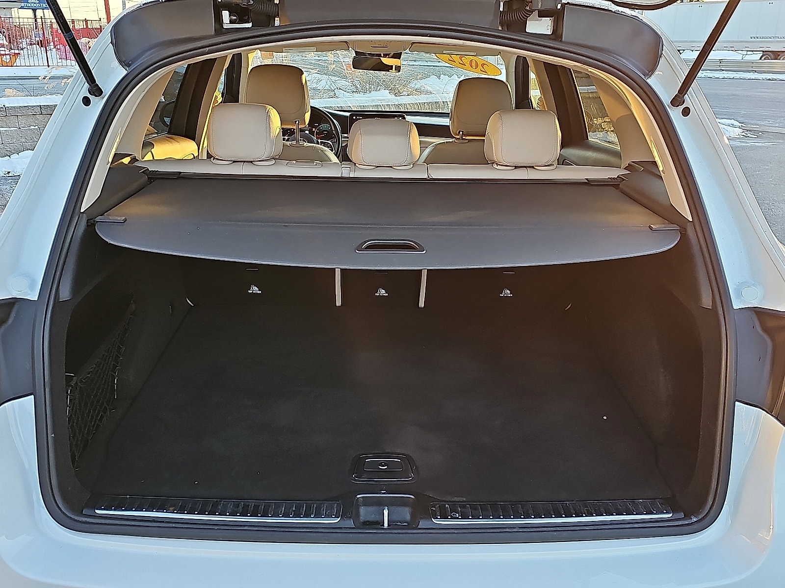 Used 2022 Mercedes-Benz GLC 300 4MATIC image 28