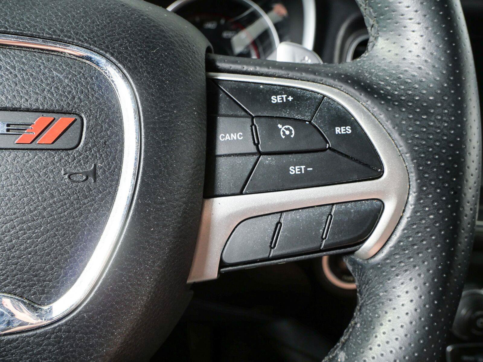 Used 2018 Dodge Charger R/T RWD image 11