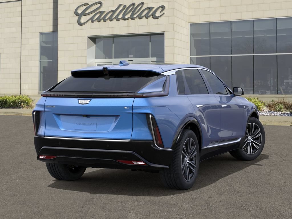 New 2027 Cadillac Lyriq Luxury AWD/4WD image 4