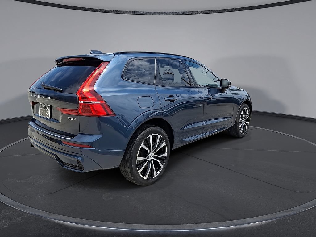 Certified 2024 Volvo XC60 B5 Plus w/ Protection Package Premier AWD/4WD image 31