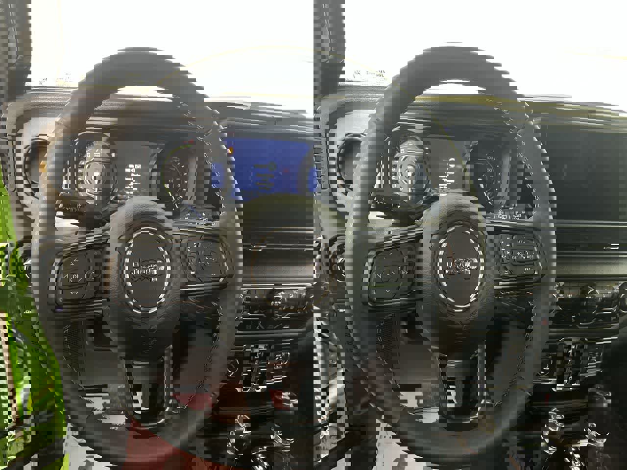 Used 2025 Jeep Wrangler Sport S w/ Convenience Group image 16