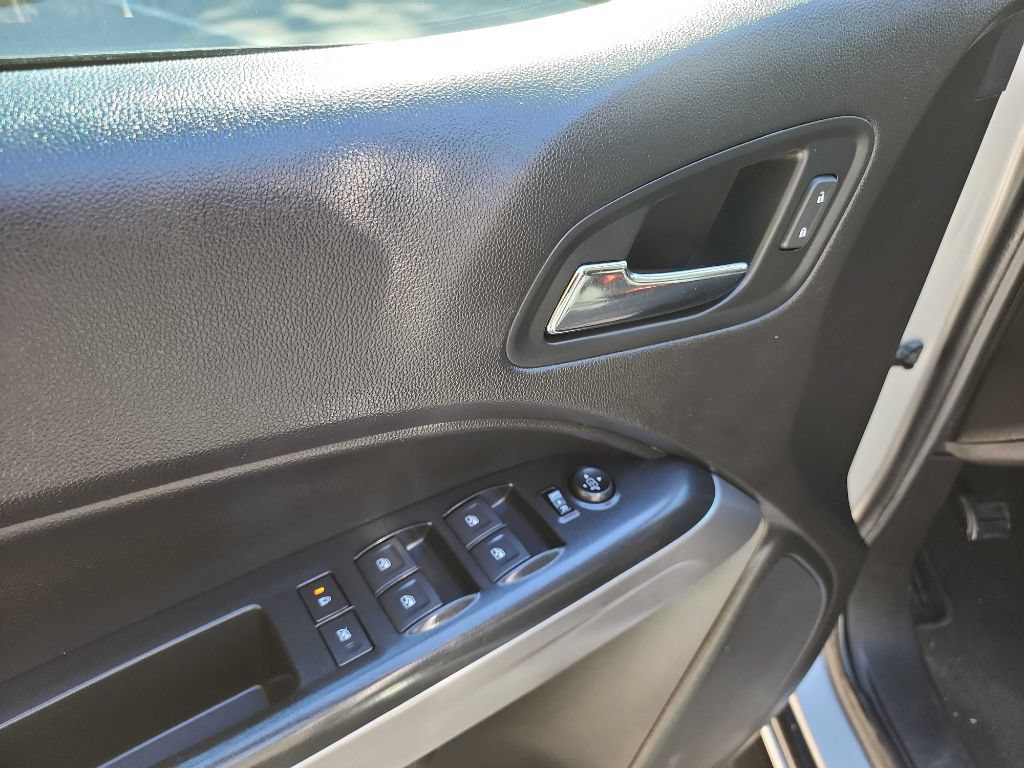 Used 2017 Chevrolet Colorado LT RWD image 18