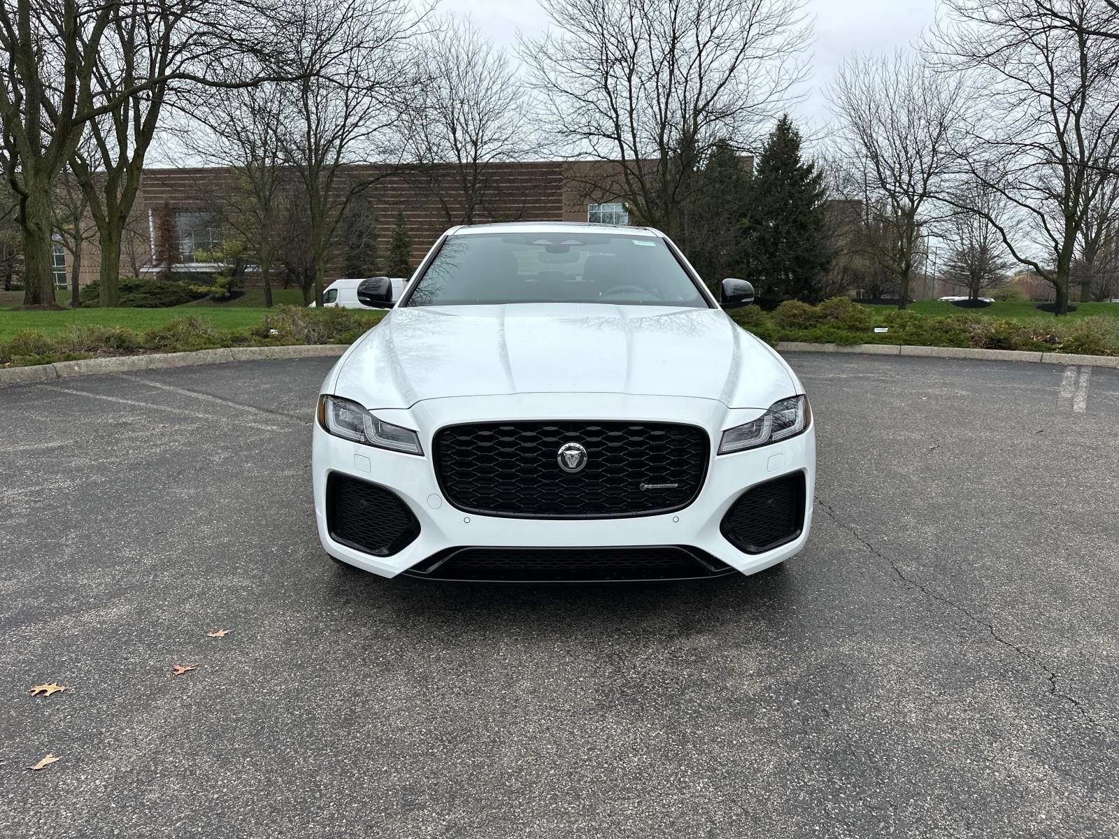 New 2024 Jaguar XF R-Dynamic SE AWD/4WD image 2