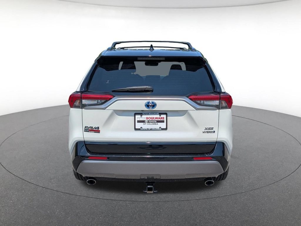 Used 2020 Toyota RAV4 XSE AWD/4WD image 4